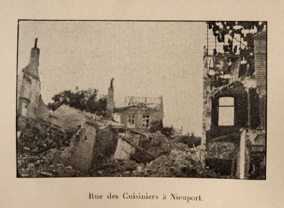 Nieuport 1915-rue des cuisiniers en ruine-02