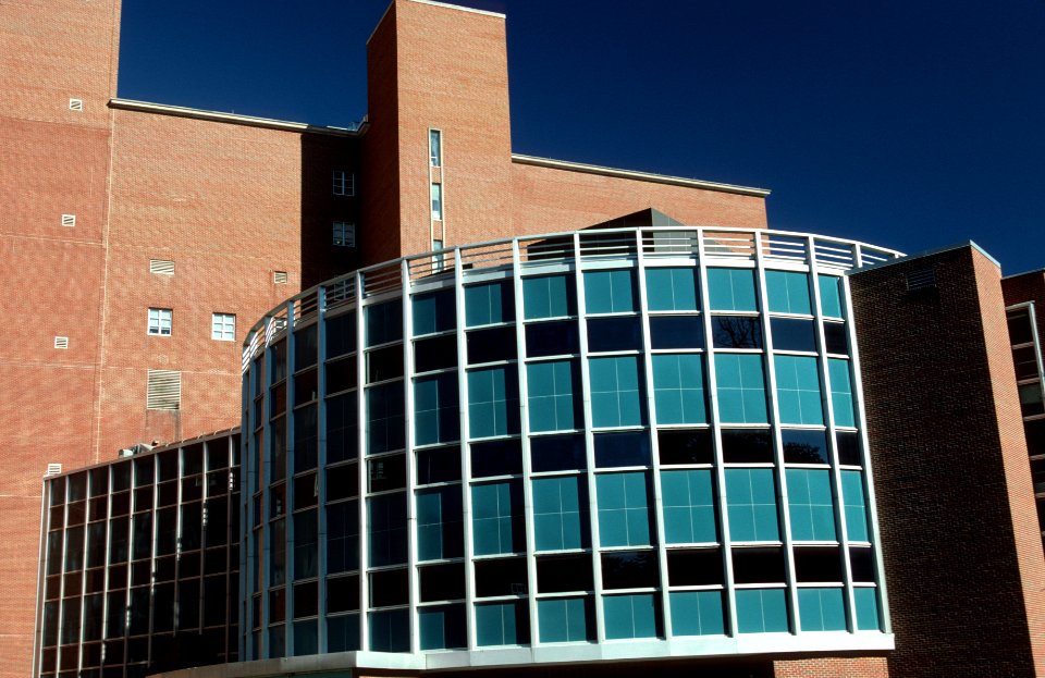 NIH building 10 (4)
