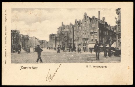 Nieuwezijds Voorburgwal 87-93 met rechts de Sint Nicolaassteeg. Uitgave J.H. Schaefer, Amsterdam, Afb PBKD00371000005 photo