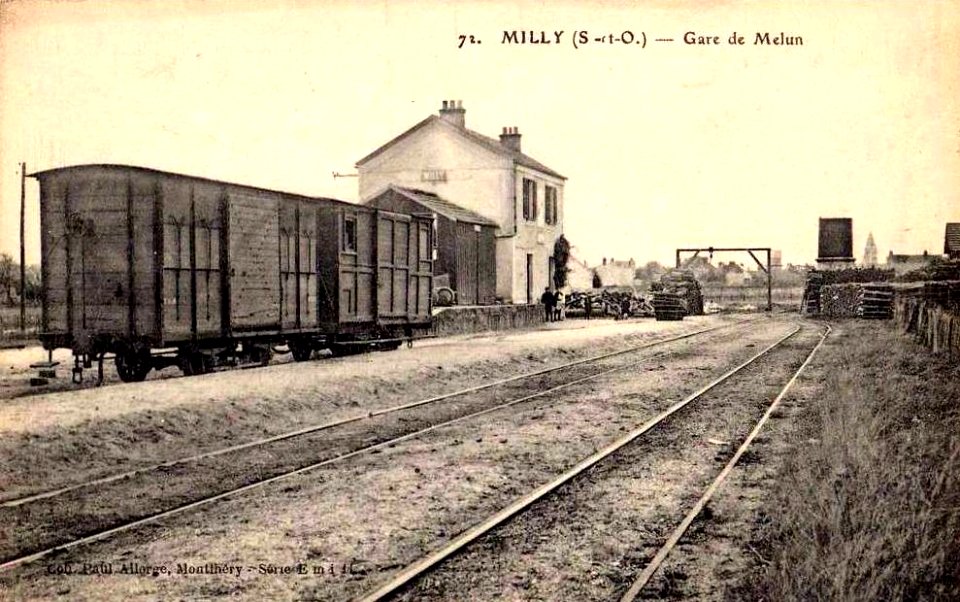 Milly-la-Forêt (77), la gare du TSM