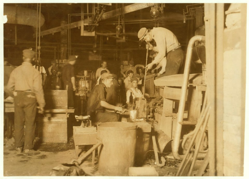 Night scene in Cumberland Glass Works, Bridgeton, N.J. LOC nclc.05439