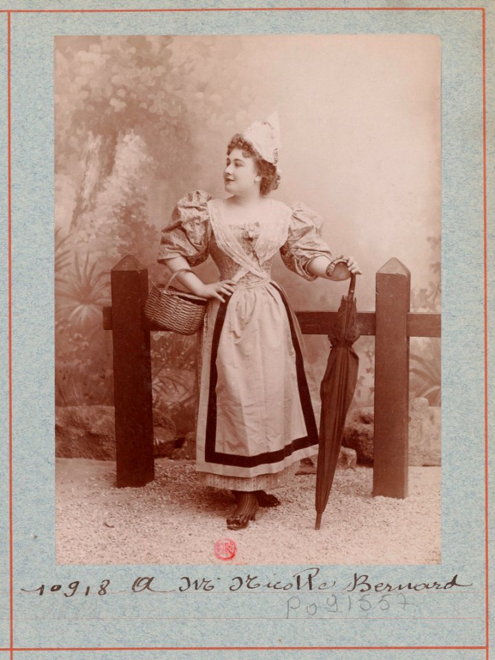 Nicole Bernard
