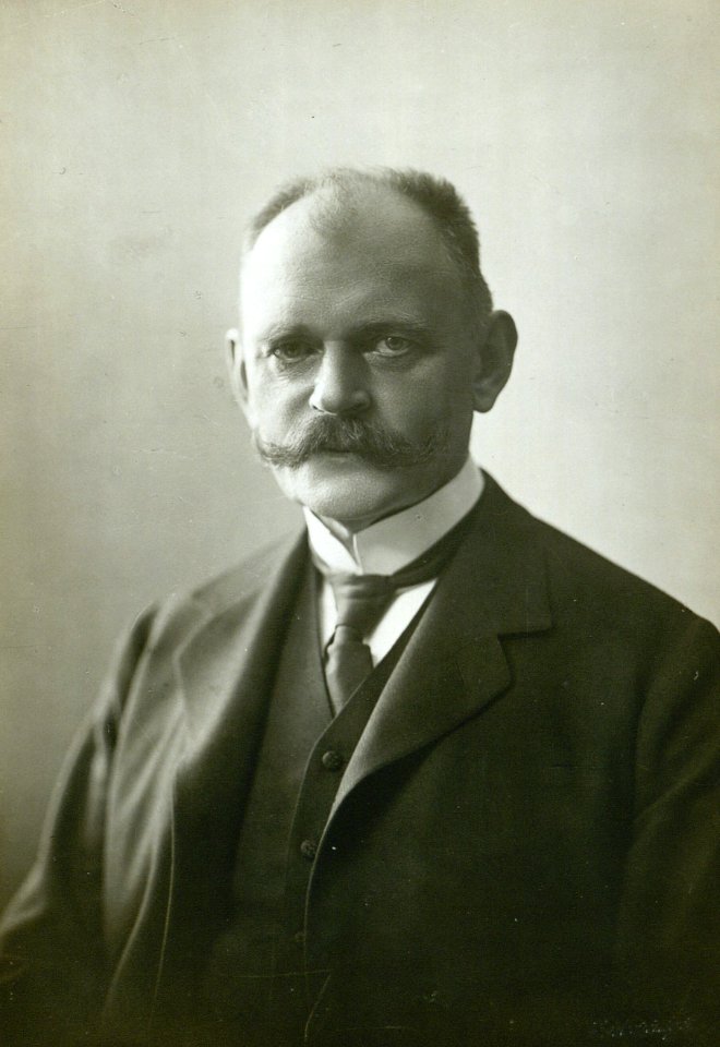 Niels Neergaard by Peter Elfelt 1908