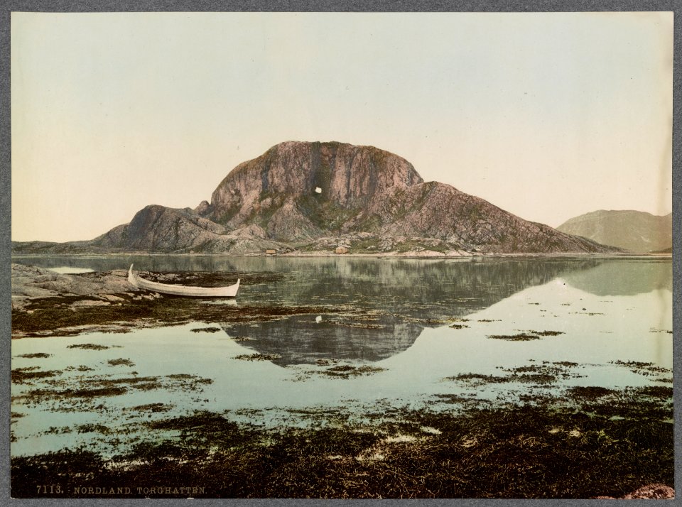 Nordland Torghatten LCCN2017660919