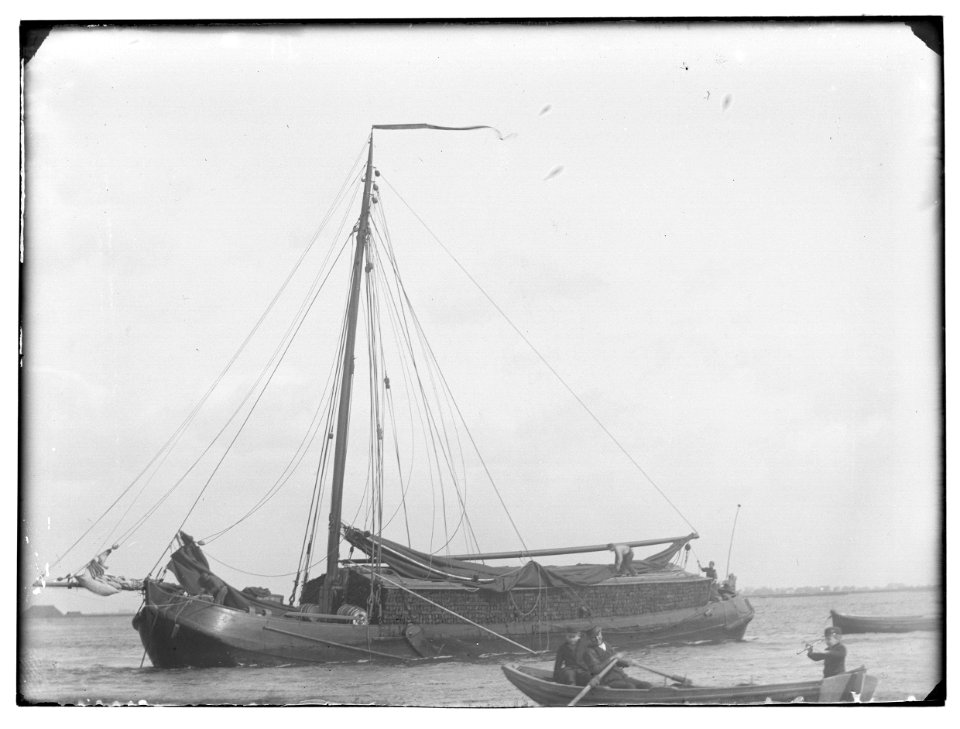 Noordzeekanaal, foto 2 Jacob Olie (max res)
