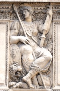 Minerva Goujon Cour Carrée Louvre photo