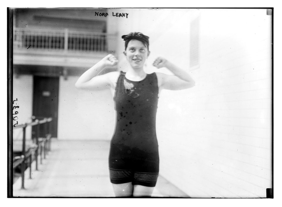 Nora Leahy LCCN2014688432