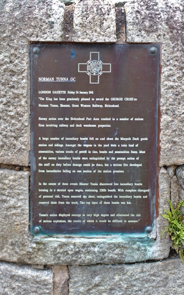 Norman Tunna memorial at Woodside plaque