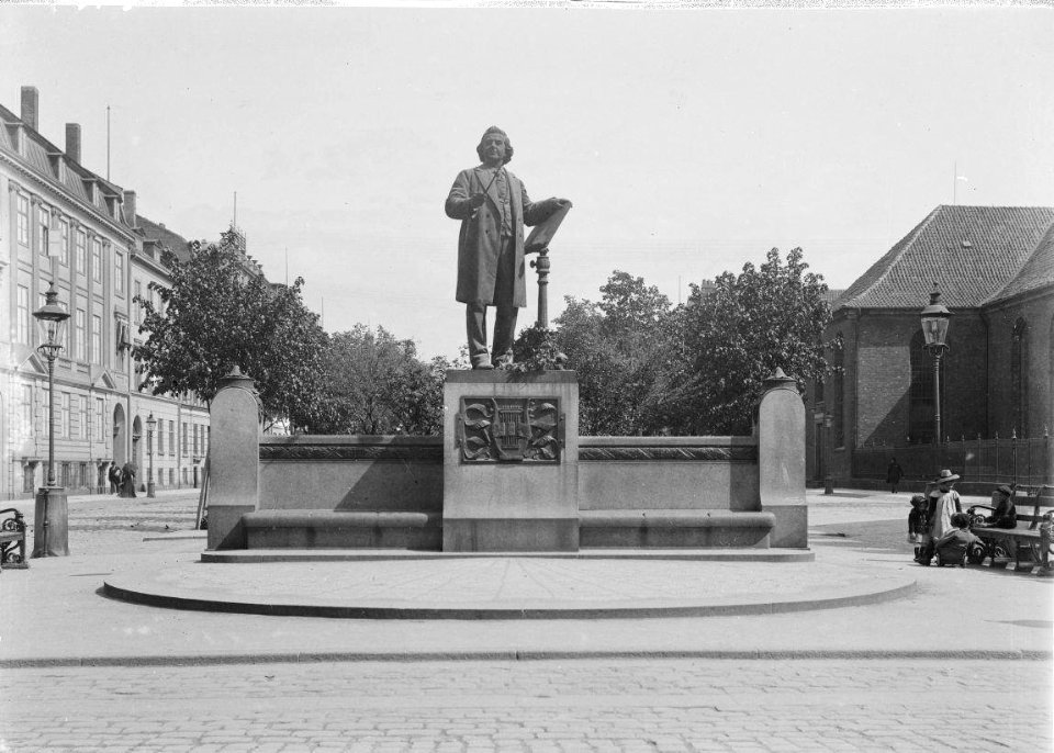 Niels W. Gade Monument (Sankt Annæ Plads)