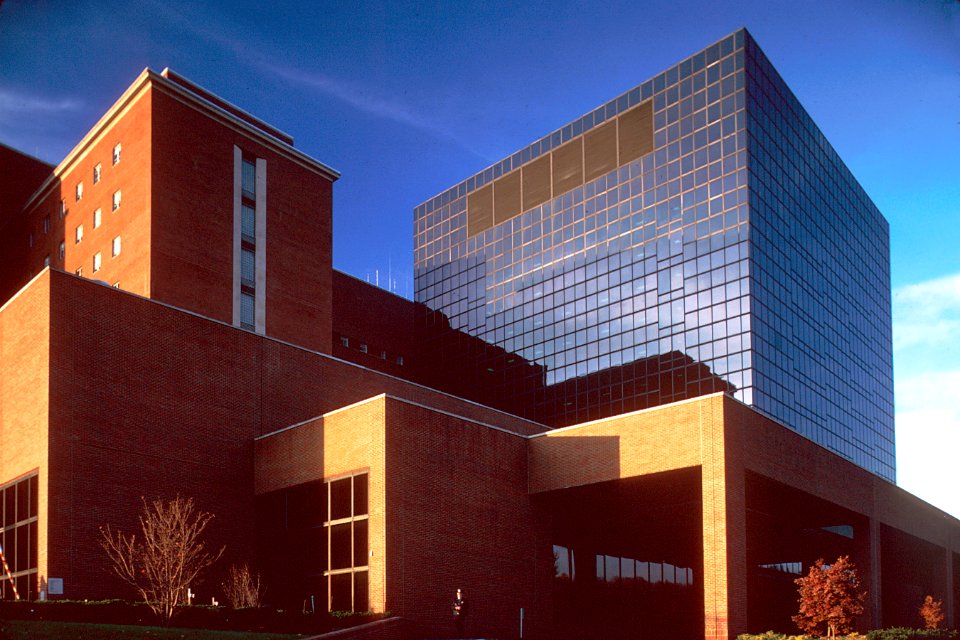 NIH clinical center (2)