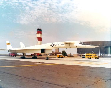 North American XB-70A Valkyrie 061122-F-1234P-018