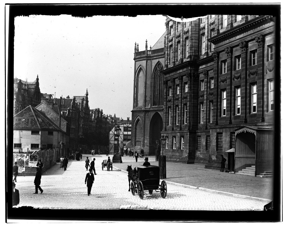 Nieuwezijds Voorburgwal 147 Jacob Olie (max res)