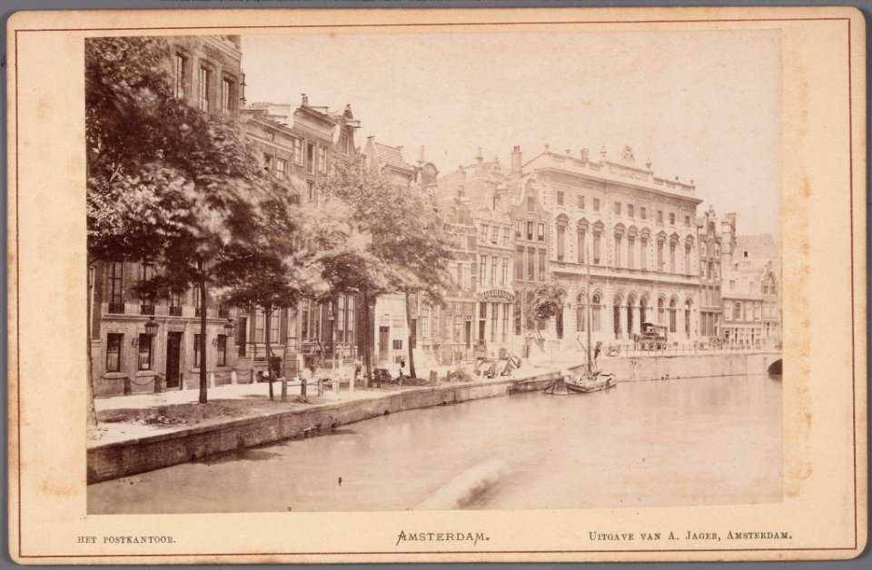 Nieuwezijds Voorburgwal 180-212 (van rechts naar links)