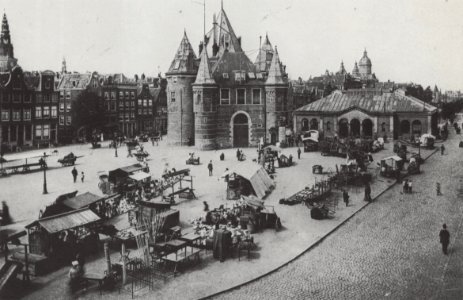 Nieuwmarkt met Waag en Vischmarkt 16 December 1895 photo