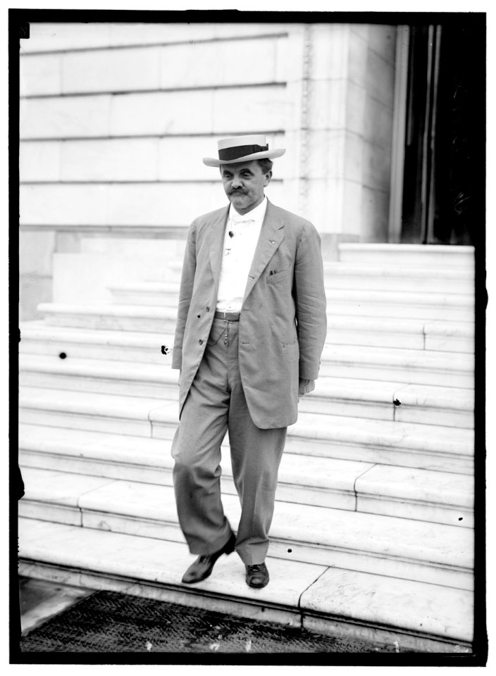 NORRIS, GEORGE WILLIAM. REP. FROM NEBRASKA, 1903-1913; SENATOR, 1913-. SNAP LCCN2016864748