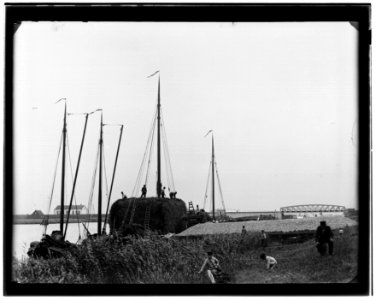 Noordzeekanaal, foto 1 Jacob Olie (max res)