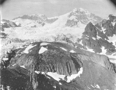 North Tahoma Glacier, west side of Mount Rainier, July 1897 (SARVANT 18)