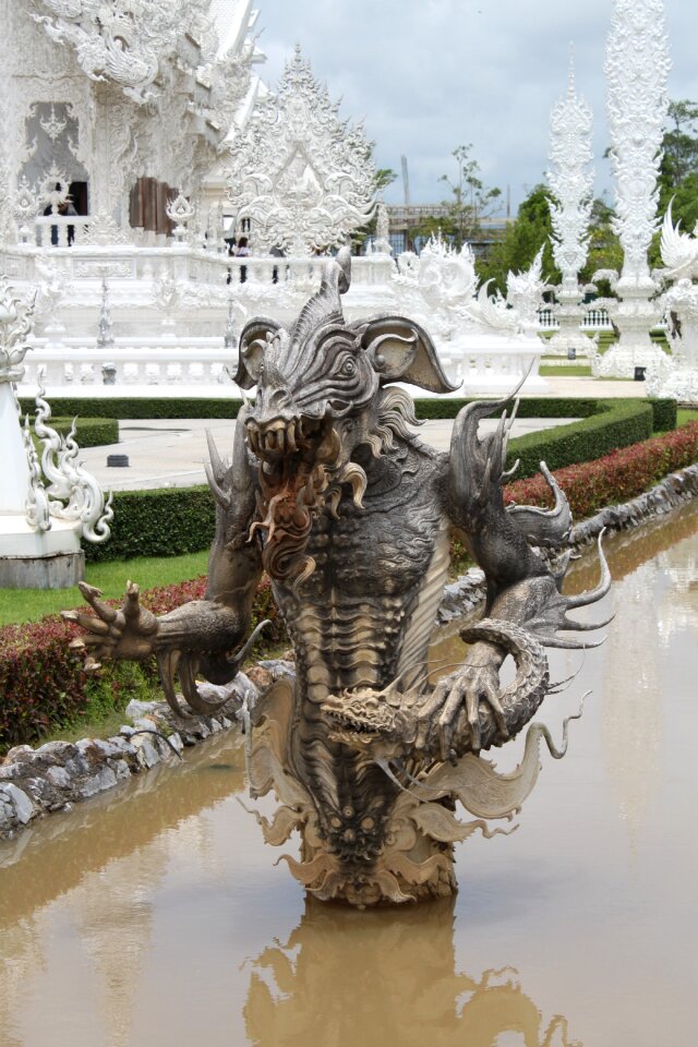 Daemon water temple
