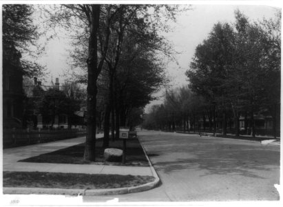 North Delaware Street, Indianapolis, Ind. LCCN89713377
