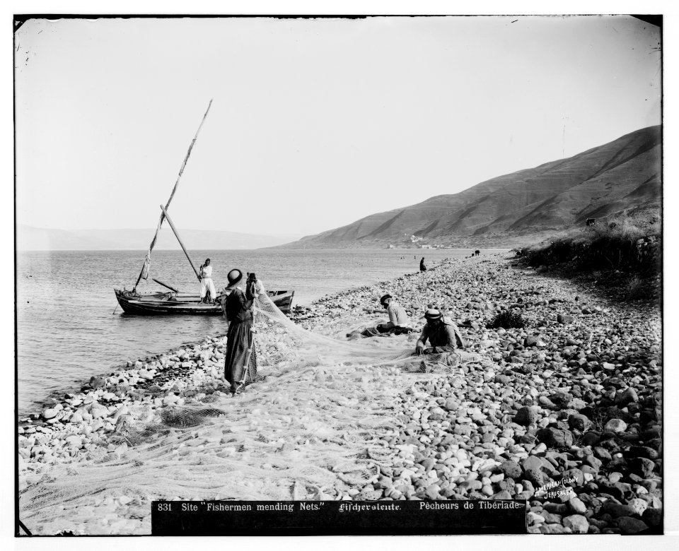 Northern views. Fishermen mending their nets LOC matpc.07018