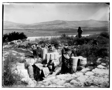 Northern views. Jacob's Well, near Nablous (i.e., Nablus) LOC matpc.07373
