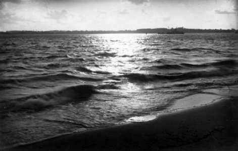 Nord-West-Wind auf der Förde bei Möltenort (Kiel 70.314)