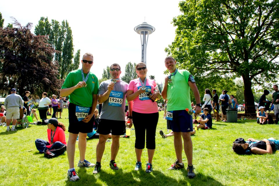 Northwest Sailors rock Seattle Rock 'n' Roll Marathon 140621-N-QY316-312