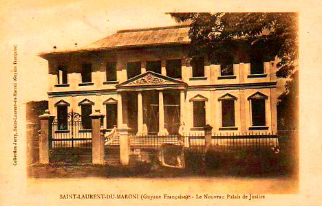 Nouveau palais de justice à Saint-Laurent-de-Maroni photo