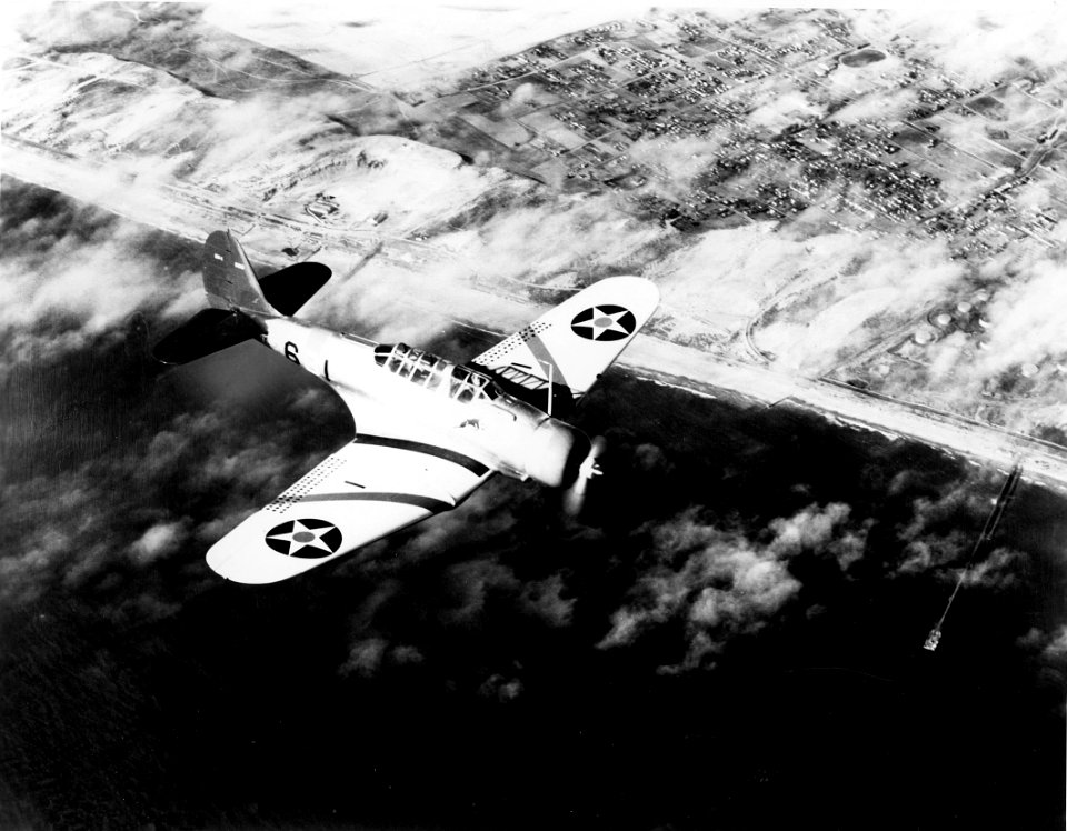Northrop BT-1 VB-6 in flight