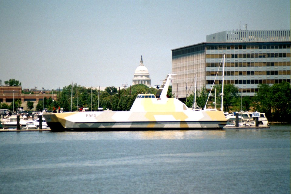 Norwegian missile patrol craft KNM Skjold (P 690) at Fort McNair