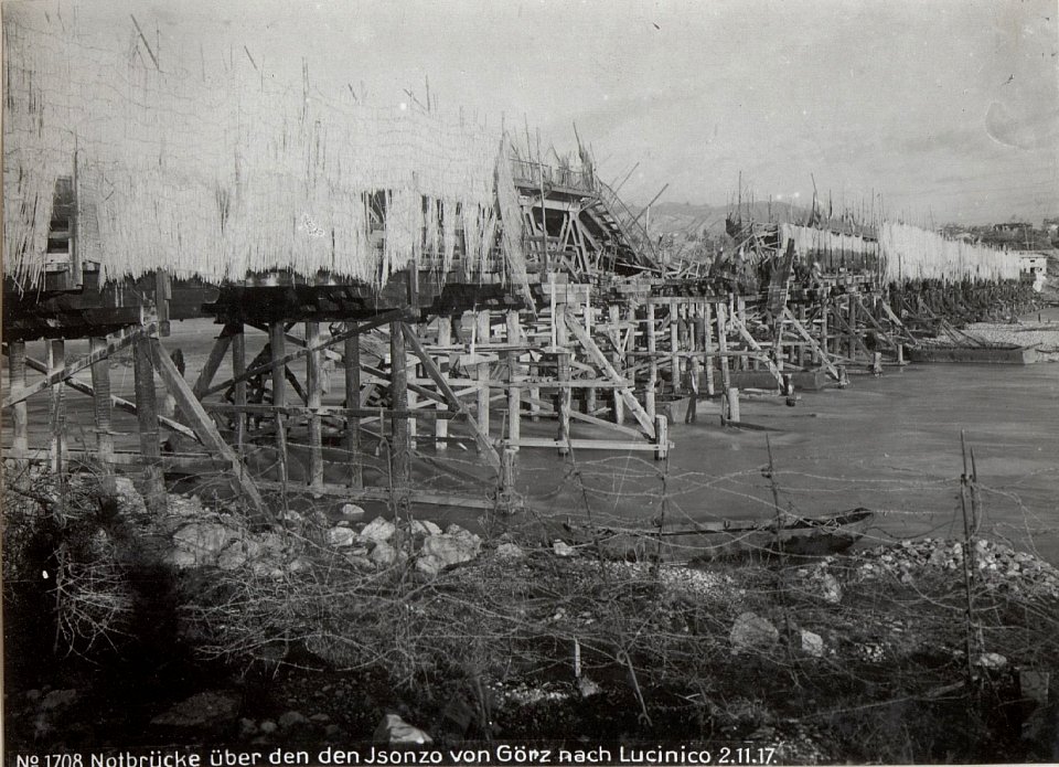 Notbrücke über den den Jsonzo von Görz nach Lucinico 2.11.17. (BildID 15608383)