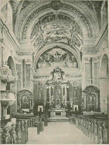 Notranjščina frančiškanske cerkve v Ljubljani 1899
