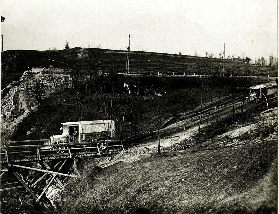 Notbrücke bei Feltre. (BildID 15417655)
