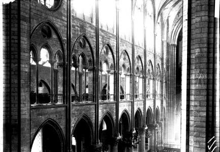 Notre Dame, Paris, France, 1903 3