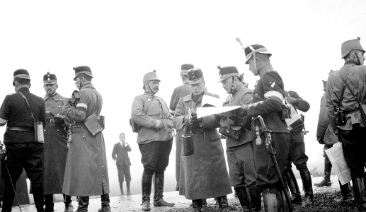 Offiziersgruppe, Schiedsrichter und Übungsleitung - CH-BAR - 3236859