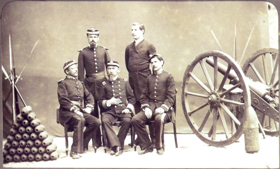 Oficiais brasileiros canhao 1886