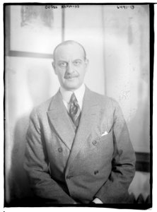 Ogden Hammond LCCN2014719017