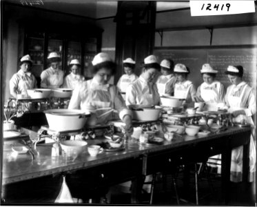 Ohio State Normal College domestic science class in cooking classroom 1913 (3200527454) photo