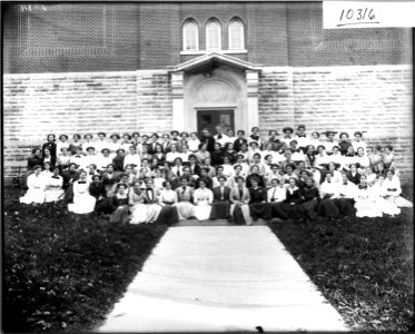 Ohio State Normal College freshman class 1910 (3200534602) photo