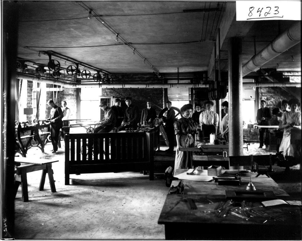 Ohio State Normal College manual arts class working in shop 1908 (3194657169)
