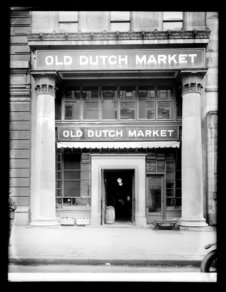 Old Dutch Market, exterior, (Washington, D.C.) LCCN2016823452
