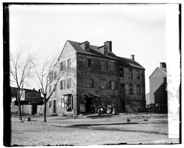 Old house, 1st & N, NE, (Washington, D.C.) LCCN2016819478