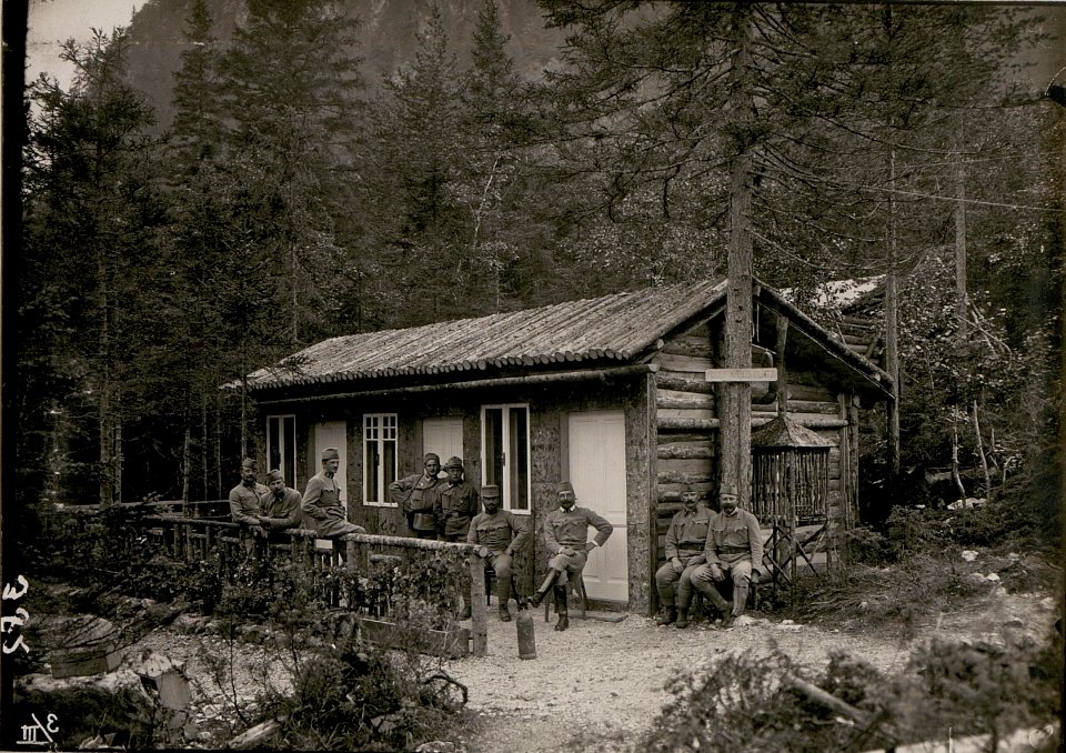Offiziersmesse des Landsturmbataillon .Nr.153. (BildID 15734529)