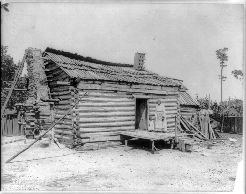 Old Negro cabin LCCN2011660962
