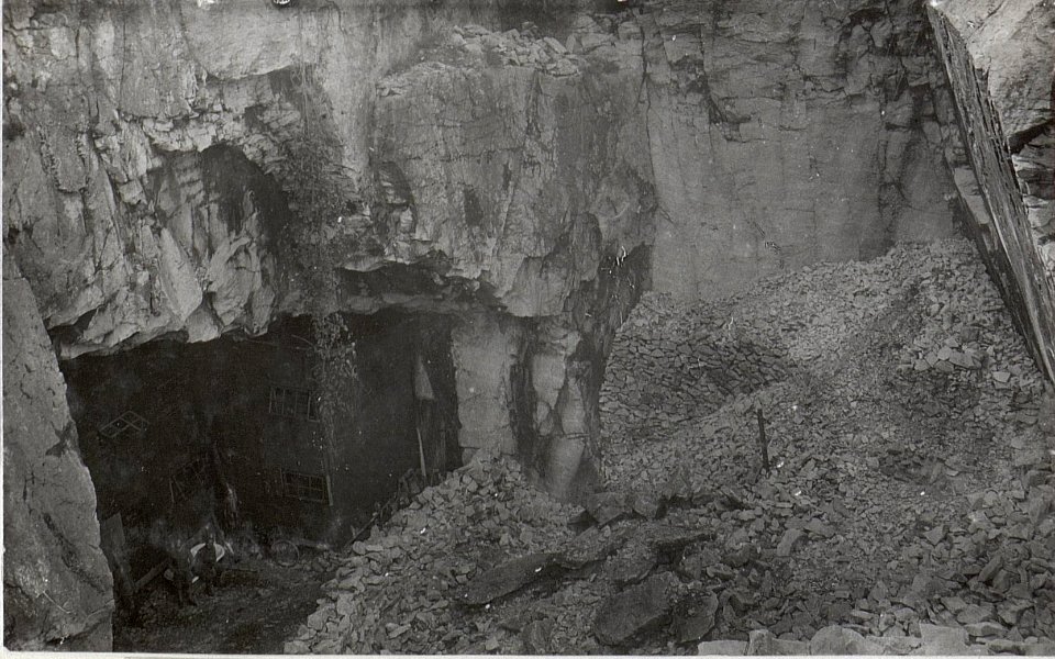 Offz. Unterkunft am Karst. 18.10.17. (BildID 15607193)