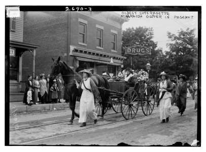 Oldest suffragette - Mrs. Rhoda Glover in Pageant LCCN2014693009