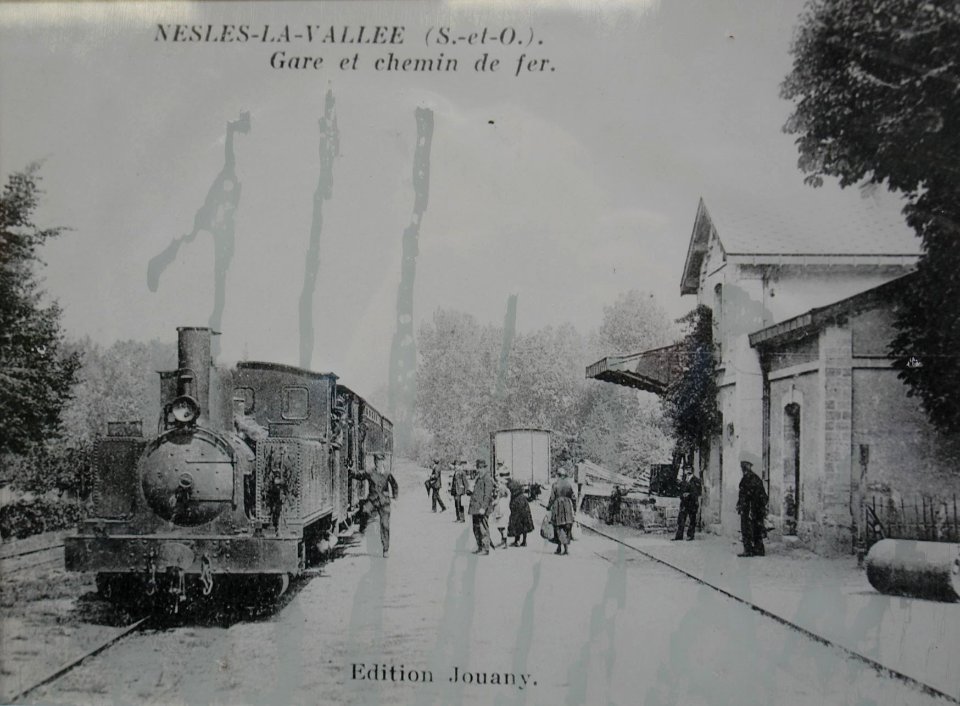 Old photograph exhibited at musée des tramways à vapeur et des chemins de fer secondaires français 07