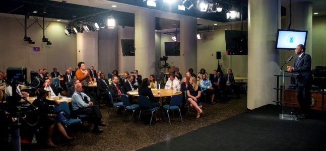OGC Manager Symposium with Secretary Carson (37075257232)