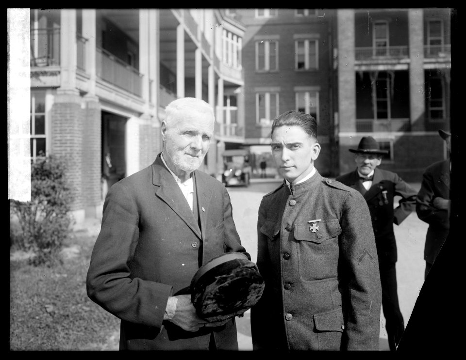 Old soldiers, (Oct. 1919) LCCN2016852896