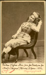 Olefine Moe, rollporträtt - SMV - H6 071